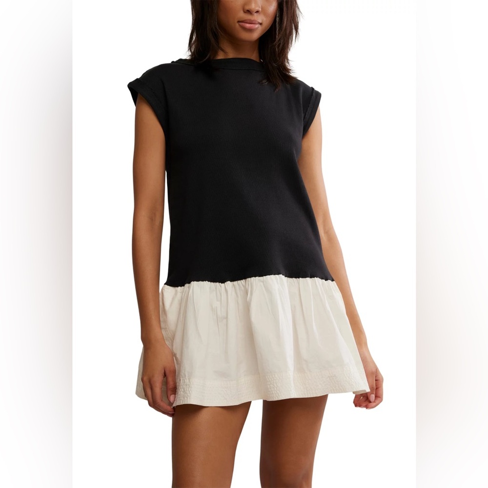 Free People Enya Mini Dress Black & White W/ Pockets Size Medium